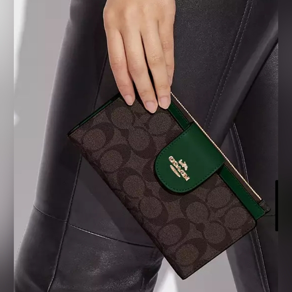 Coach Phone Wallet in Signature Coated Canvas-- NWT - Picture 8 of 14